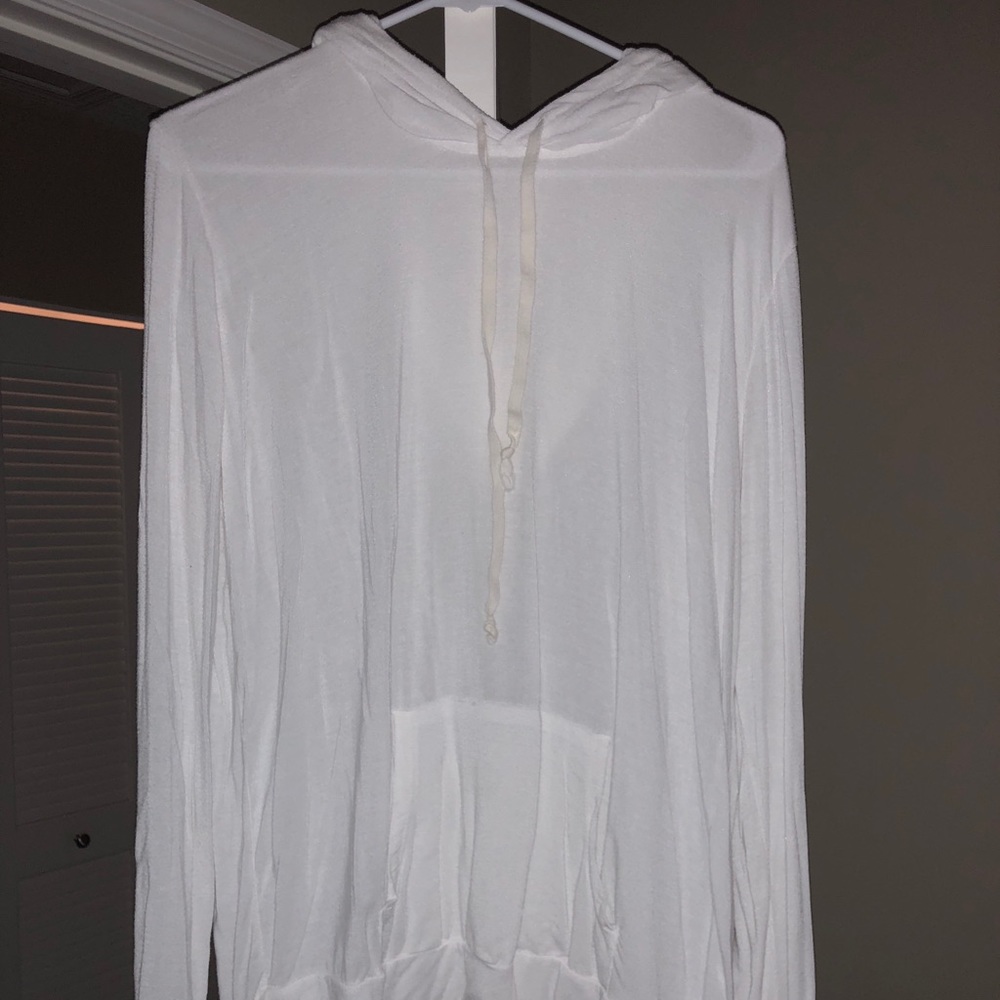 BRANDY MELVILLE🖤 White Sweatshirt